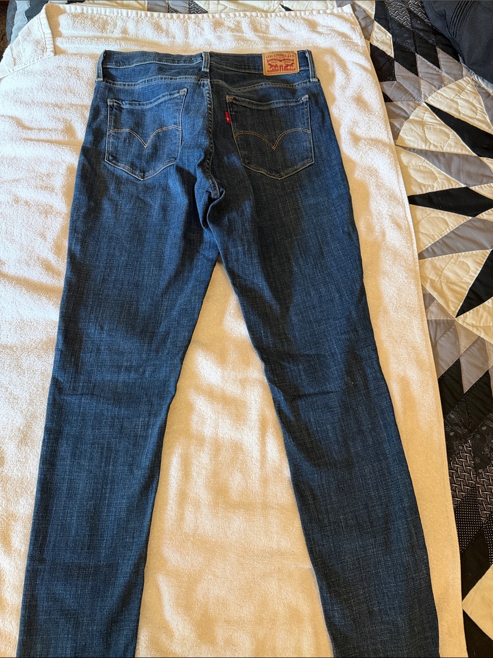 Levi's Women's Dark Indigo Skinny Jeans